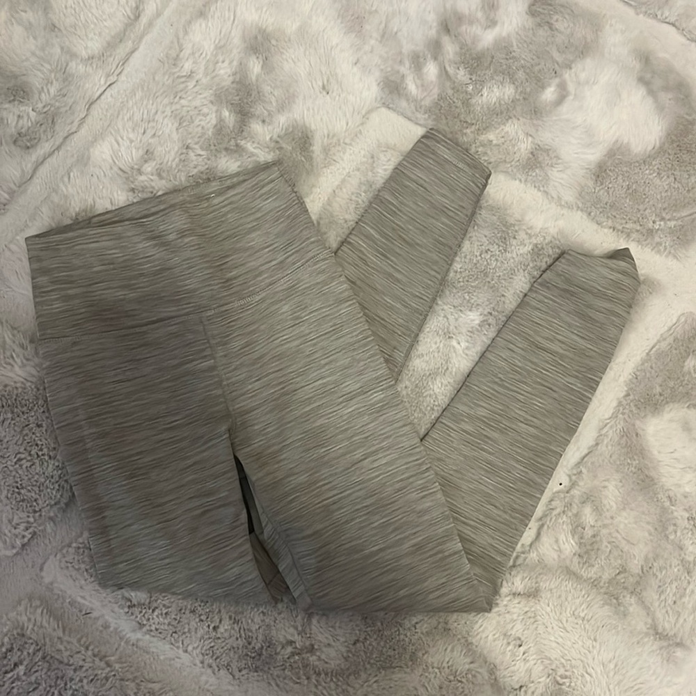 never worn Americann eagle leggings